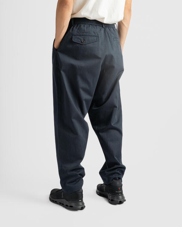 Universal Works PLEATED TRACK PANT | 31512-NVY | AFEW STORE